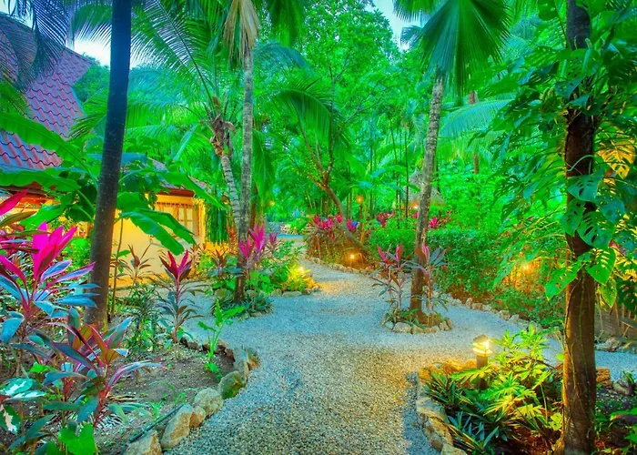 Hotel Che Nosara 3*